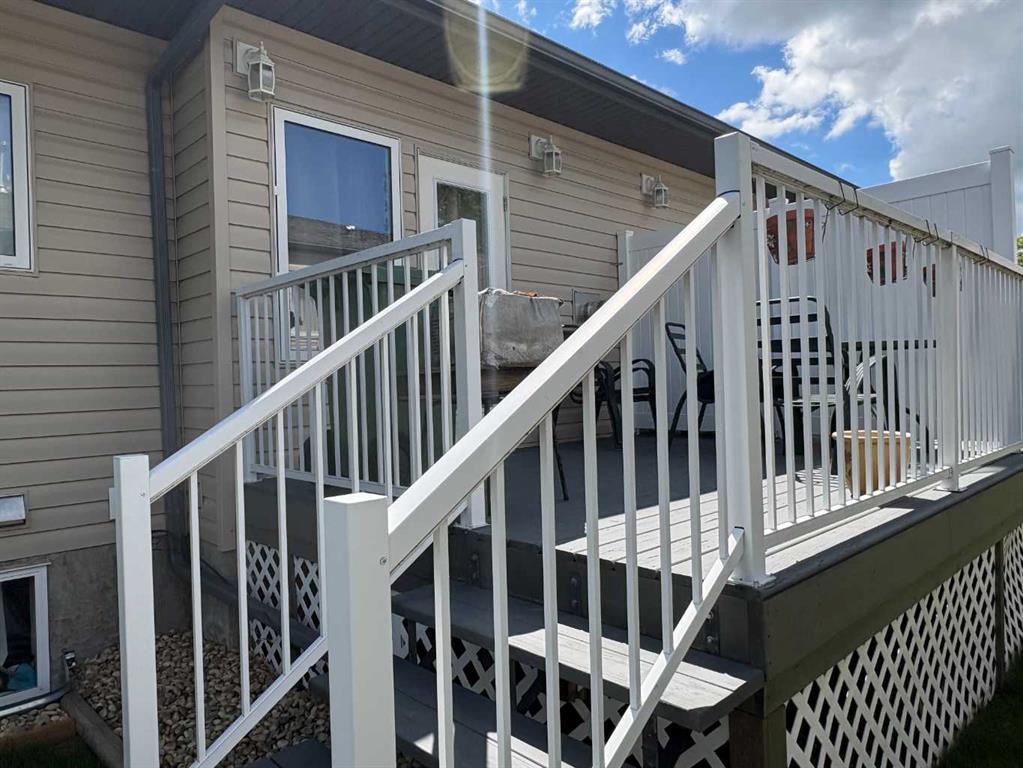 Picture of 4516 54 Street , Ponoka Real Estate Listing