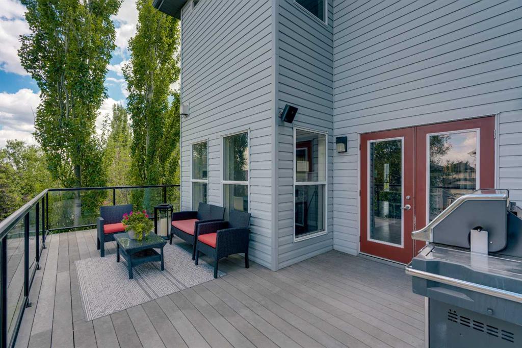 Picture of 62 Kincora View NW, Calgary Real Estate Listing