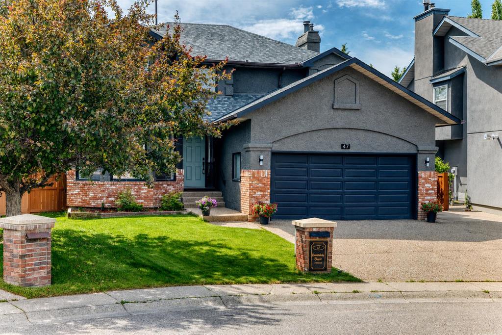 Picture of 47 Canterbury Court SW, Calgary Real Estate Listing