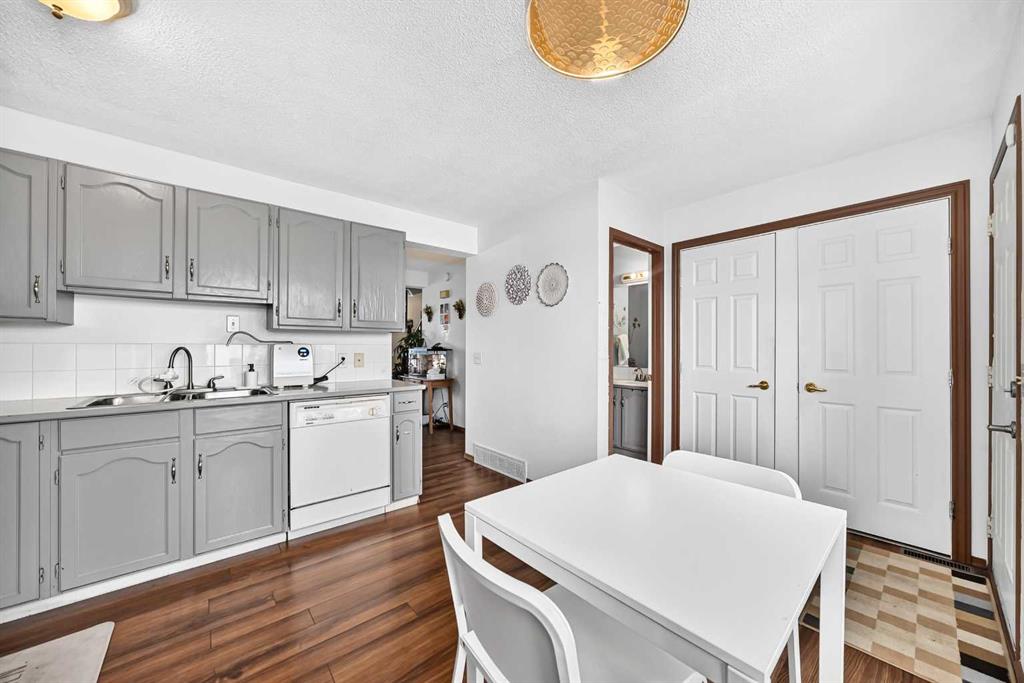 Picture of 89 Bedford Manor NE, Calgary Real Estate Listing