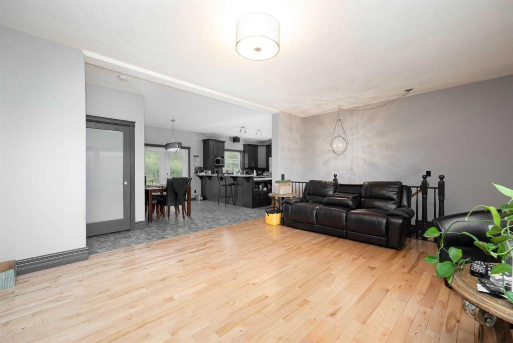 Picture of 5627 Draper Road , Fort McMurray Real Estate Listing