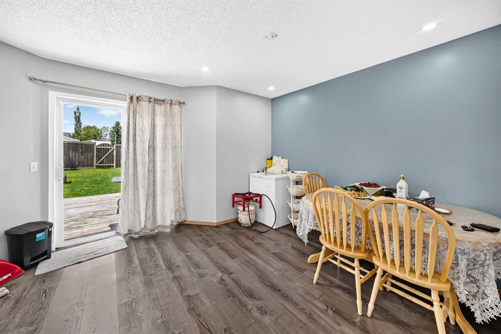 Picture of 205 Hidden Hills Place NW, Calgary Real Estate Listing
