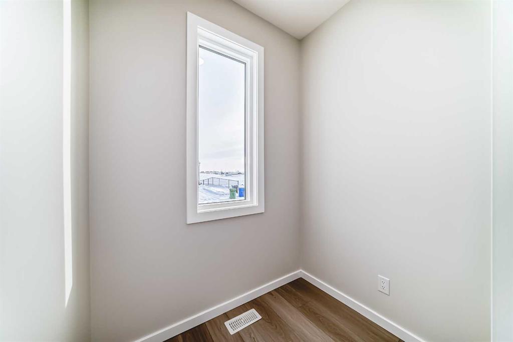 Picture of 20612 Sheriff King Street SW, Calgary Real Estate Listing
