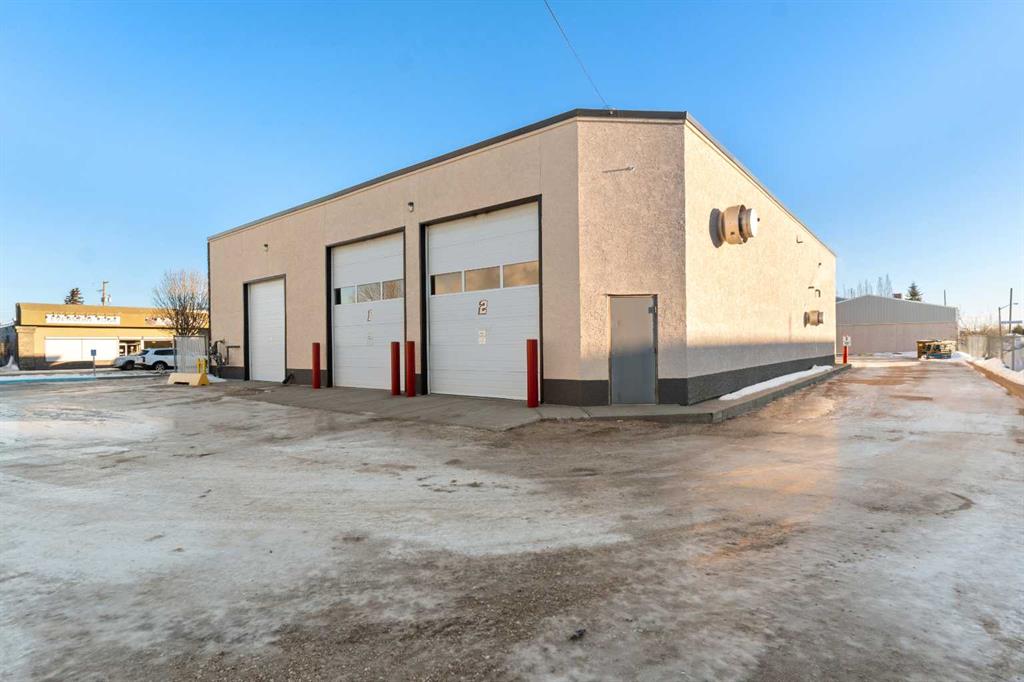 Picture of 5015 50 Avenue , Whitecourt Real Estate Listing