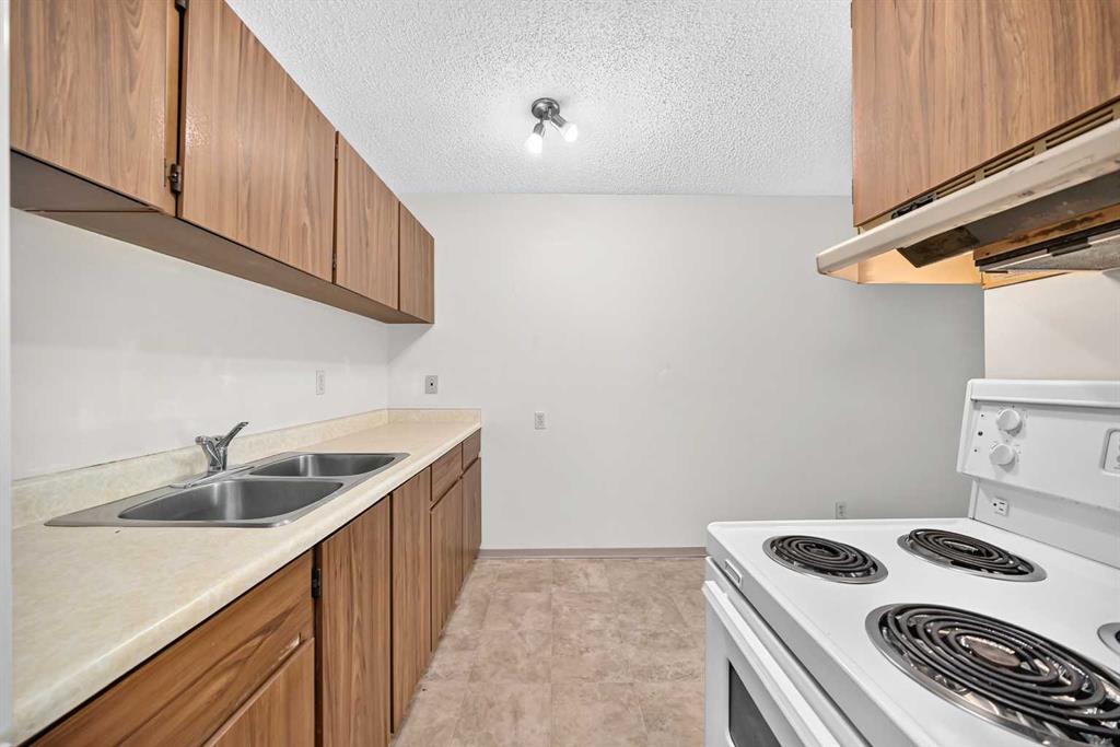Picture of 303, 1829 11 Avenue SW, Calgary Real Estate Listing