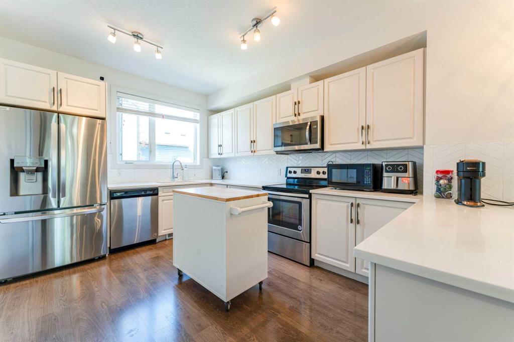 Picture of 314 Redstone Boulevard NE, Calgary Real Estate Listing
