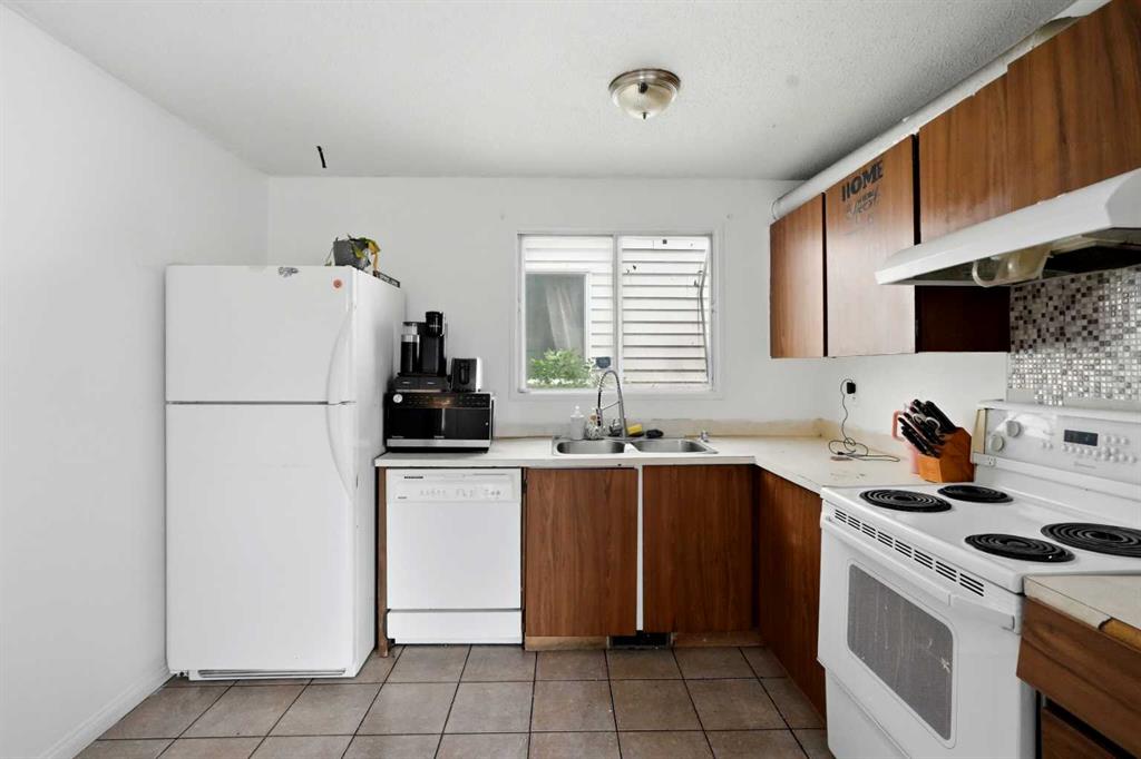 Picture of 255 Falton Drive NE, Calgary Real Estate Listing