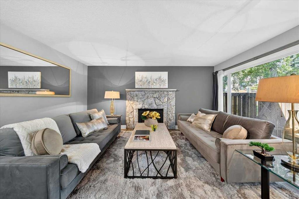 Picture of 166, 78 Glamis Green SW, Calgary Real Estate Listing