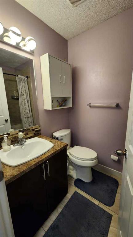 Picture of 47 Martinridge Way NE, Calgary Real Estate Listing
