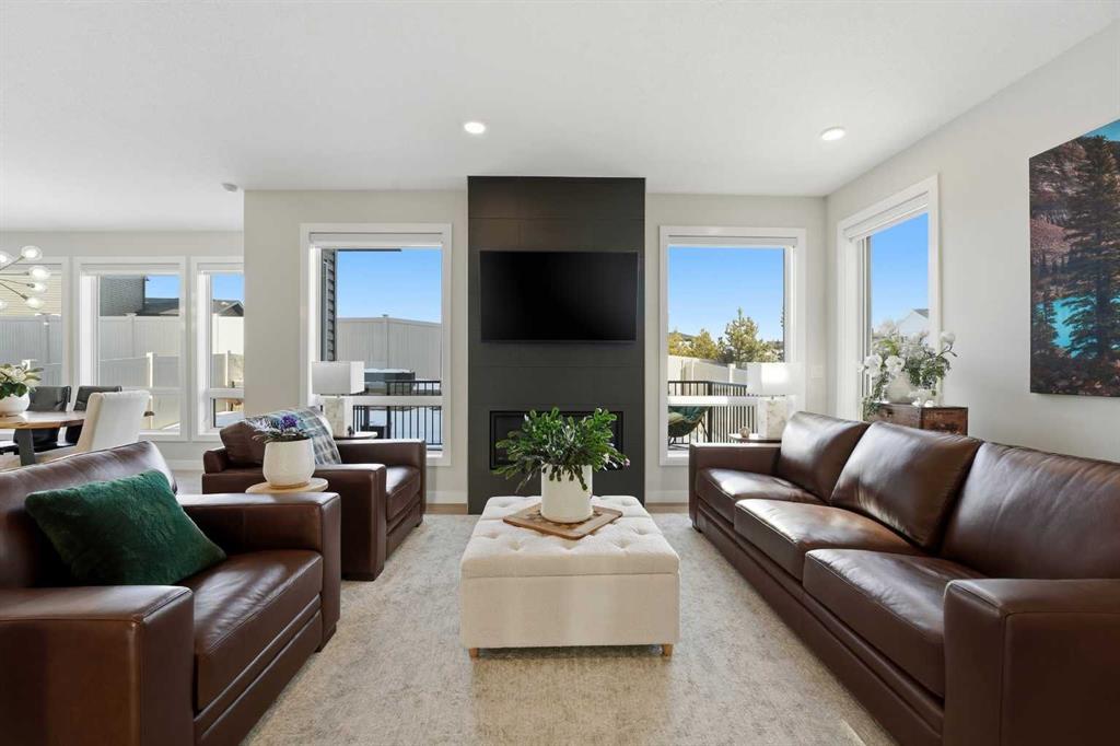 Picture of 20 Ellington Crescent , Red Deer Real Estate Listing