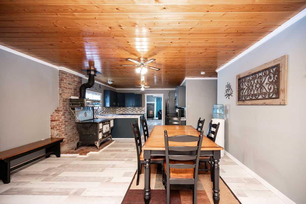 Picture of 437 Sunset Road  , Mewatha Beach Real Estate Listing