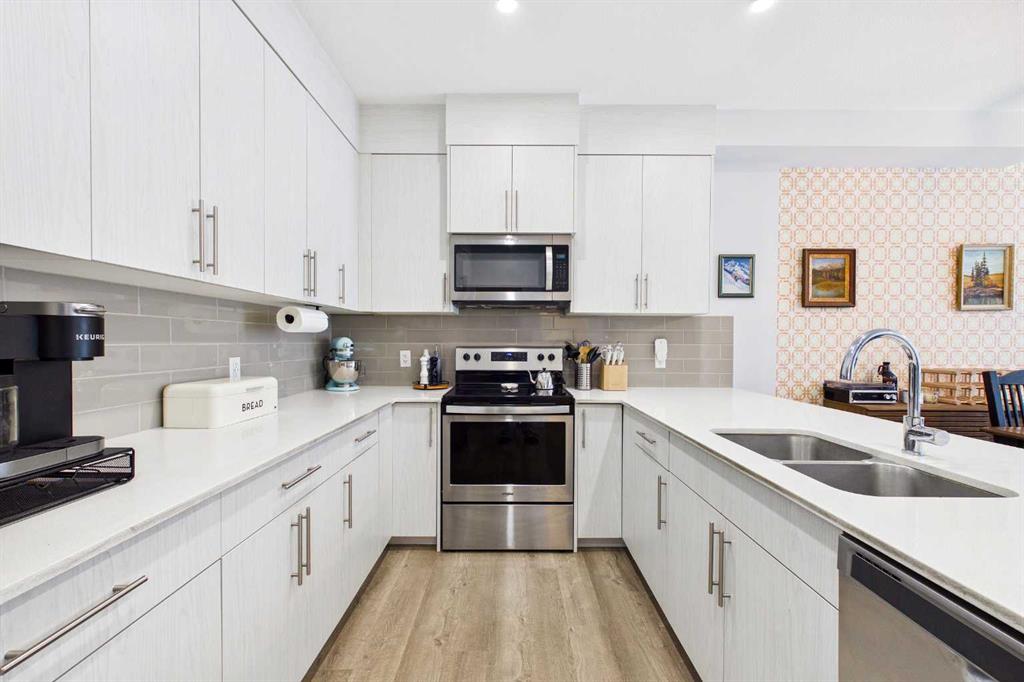Picture of 906 Sage Meadows Gardens NW, Calgary Real Estate Listing