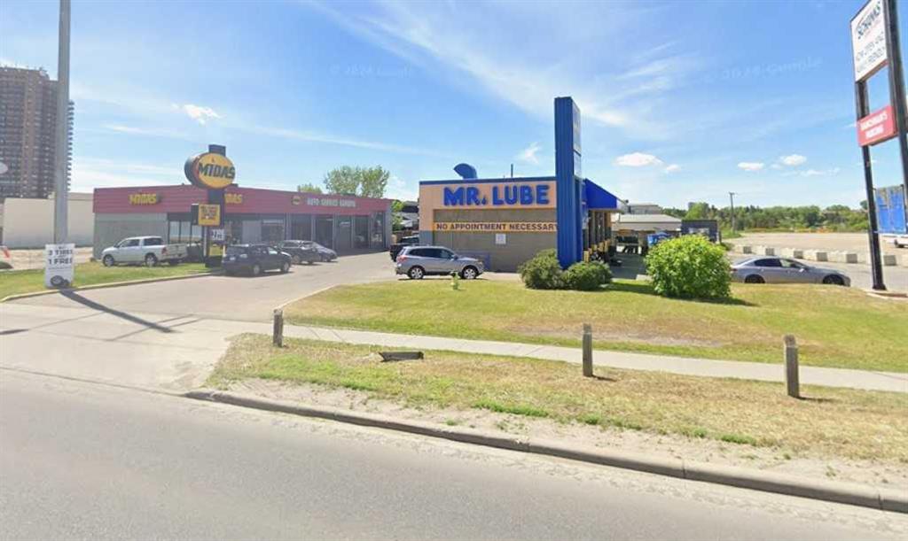 Picture of 9623 Macleod Trail SW, Calgary Real Estate Listing