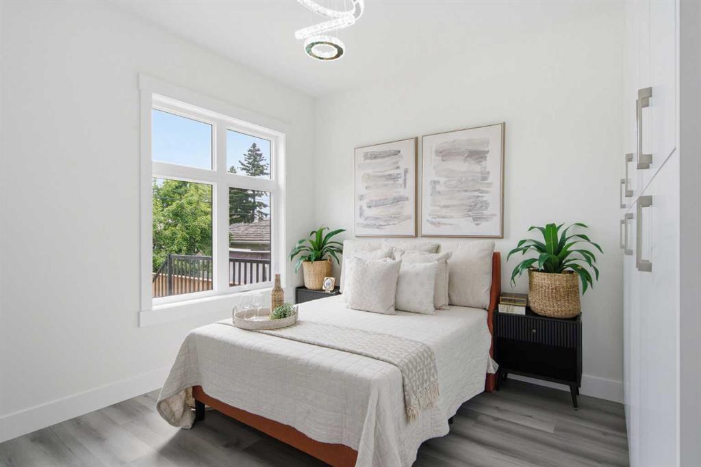Picture of 8518 33 Avenue NW, Calgary Real Estate Listing