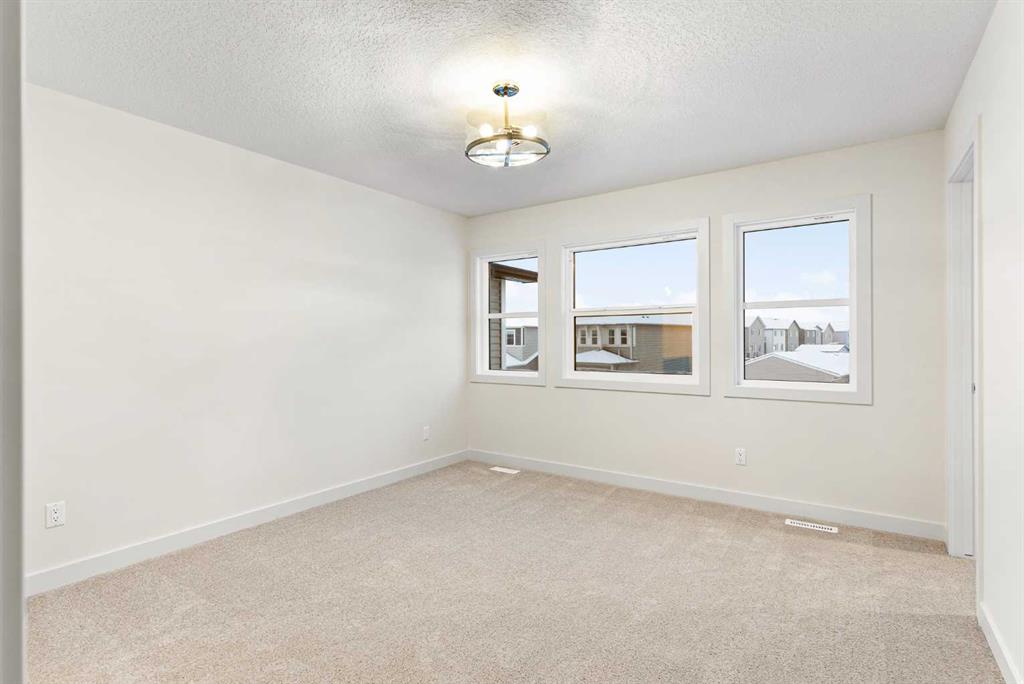Picture of 43 Belvedere Point SE, Calgary Real Estate Listing