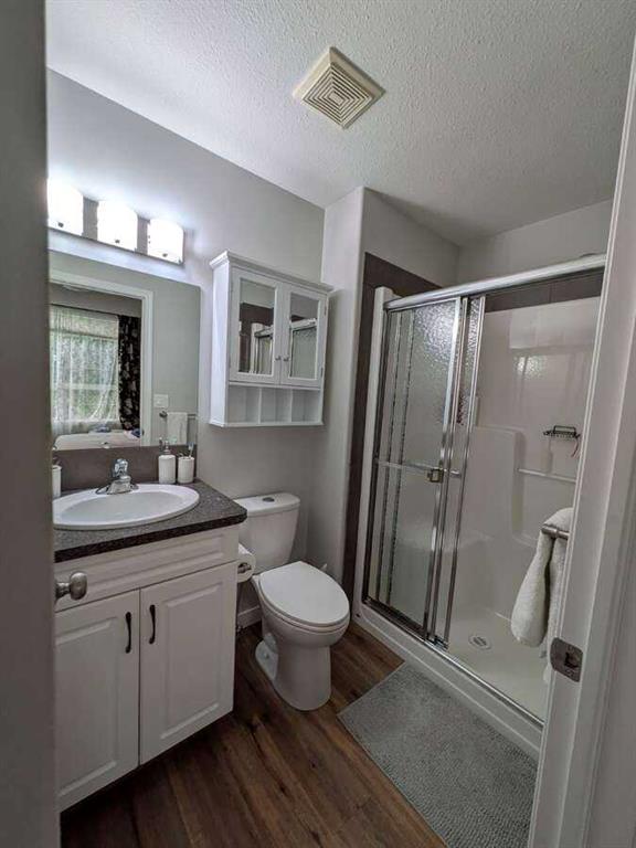 Picture of 292 Lancaster Drive , Red Deer Real Estate Listing