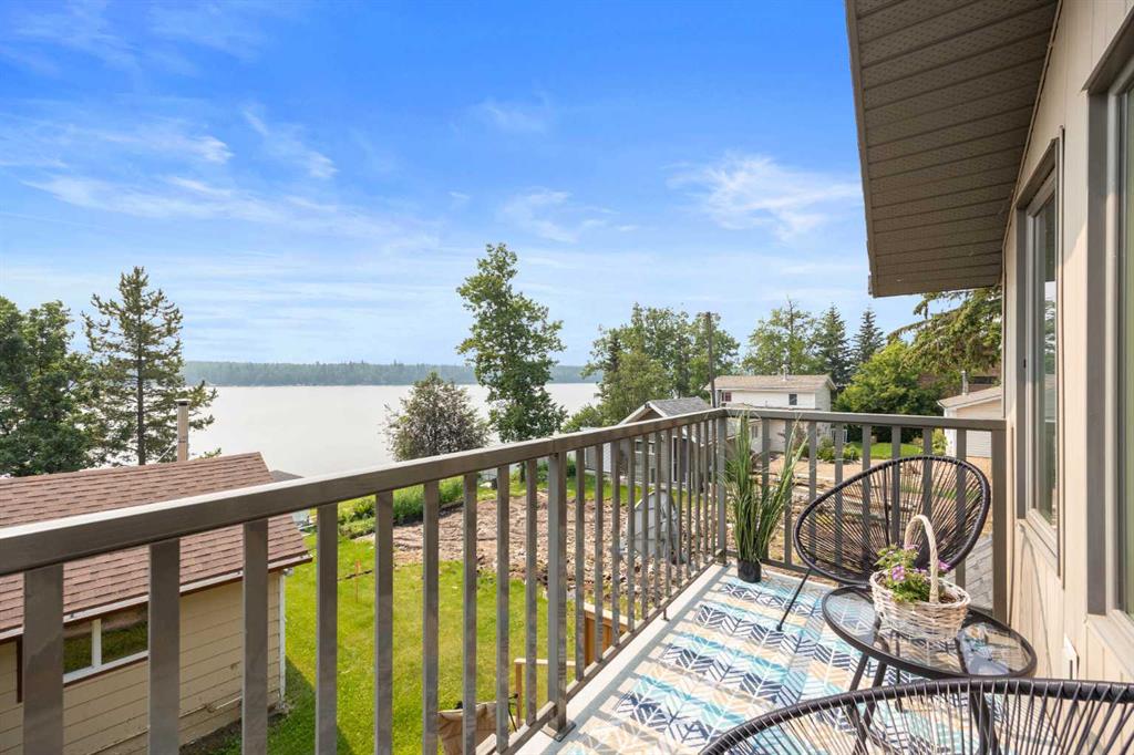 Picture of 1007 Popular  , Rural Athabasca County Real Estate Listing
