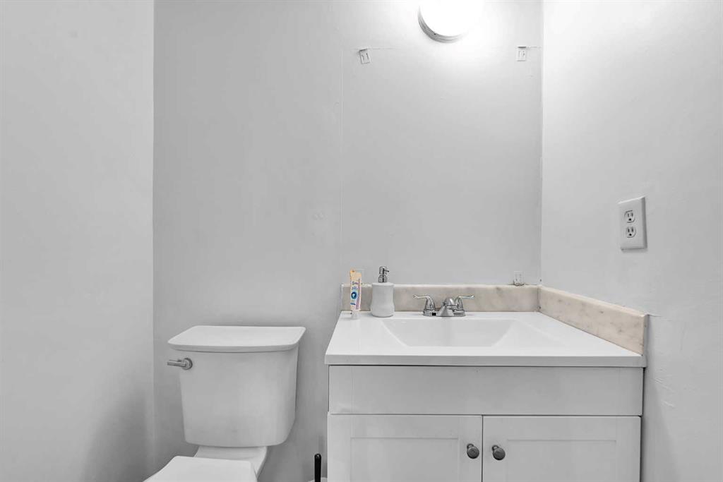 Picture of 101, 516 Blackthorn Road NE, Calgary Real Estate Listing