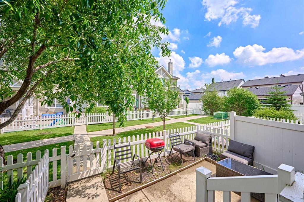 Picture of 225 ELGIN Gardens SE, Calgary Real Estate Listing