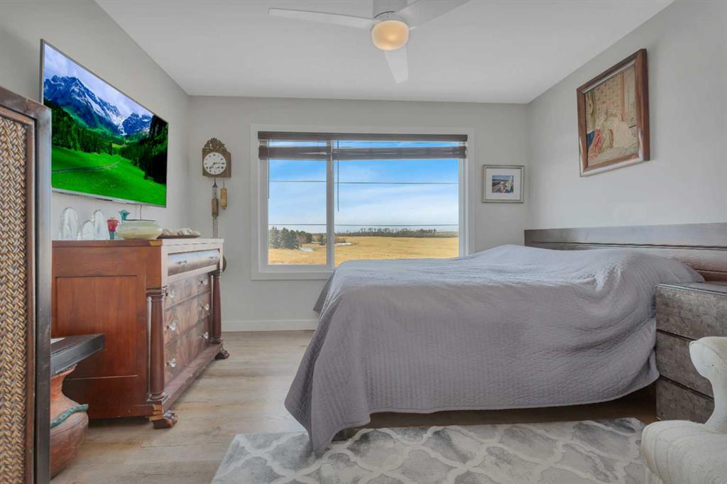 Picture of 4078 Ryders Ridge Boulevard , Sylvan Lake Real Estate Listing
