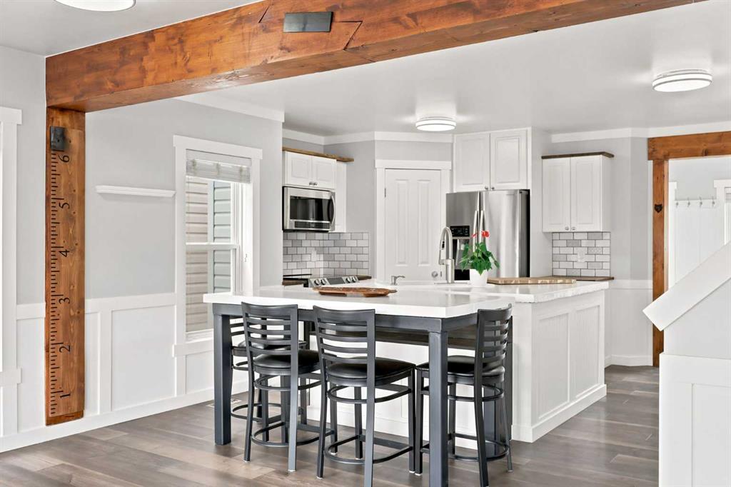 Picture of 53 Covebrook Close NE, Calgary Real Estate Listing
