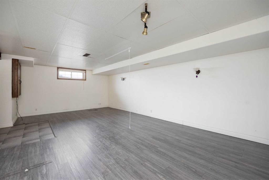 Picture of 101 Black Bear Crescent , Fort McMurray Real Estate Listing