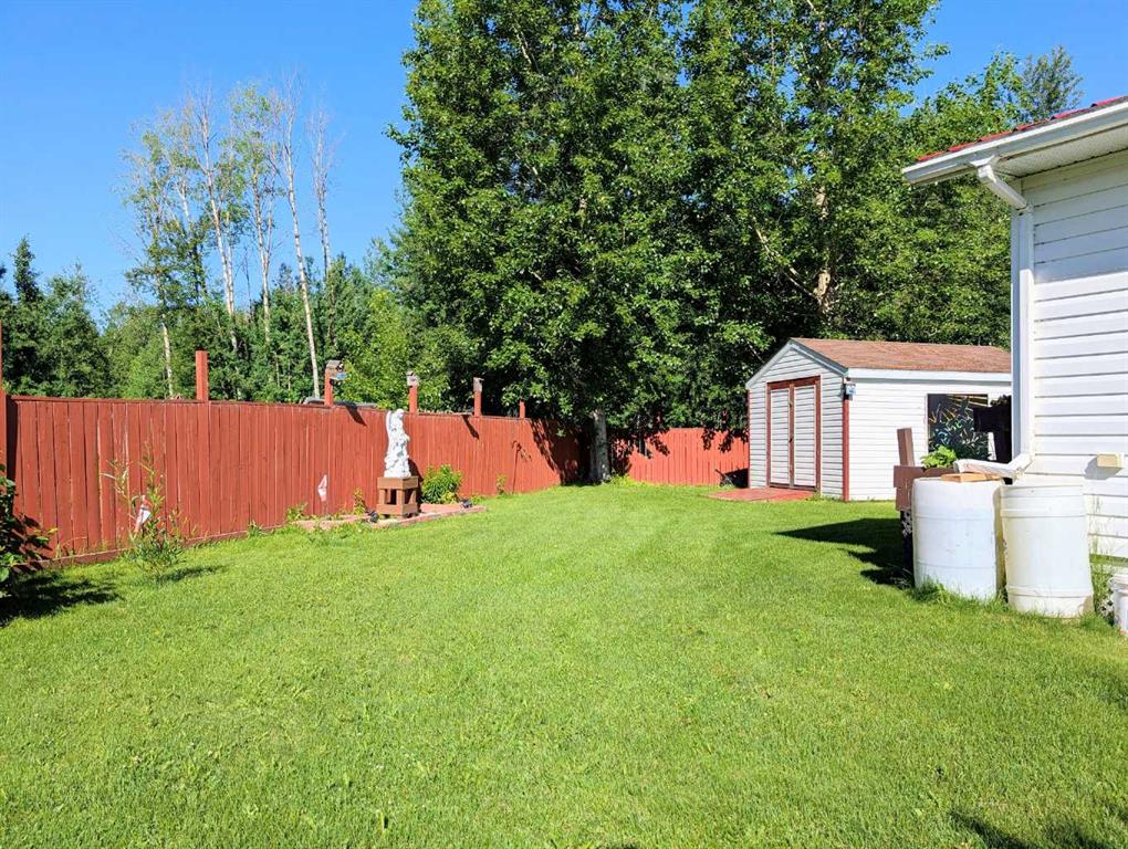 Picture of 25, 10428 Township Road 735  , Rural Big Lakes County Real Estate Listing