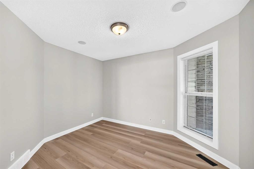 Picture of 12915 Coventry Hills Way NE, Calgary Real Estate Listing