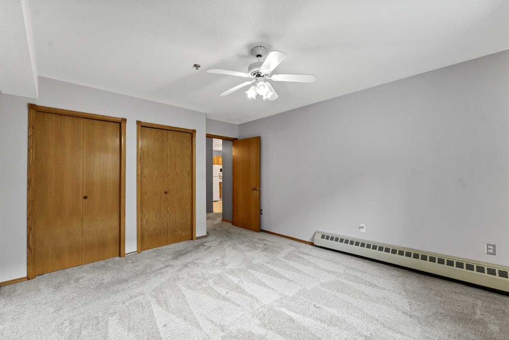 Picture of 107, 22 Park Meadows Drive SE, Medicine Hat Real Estate Listing