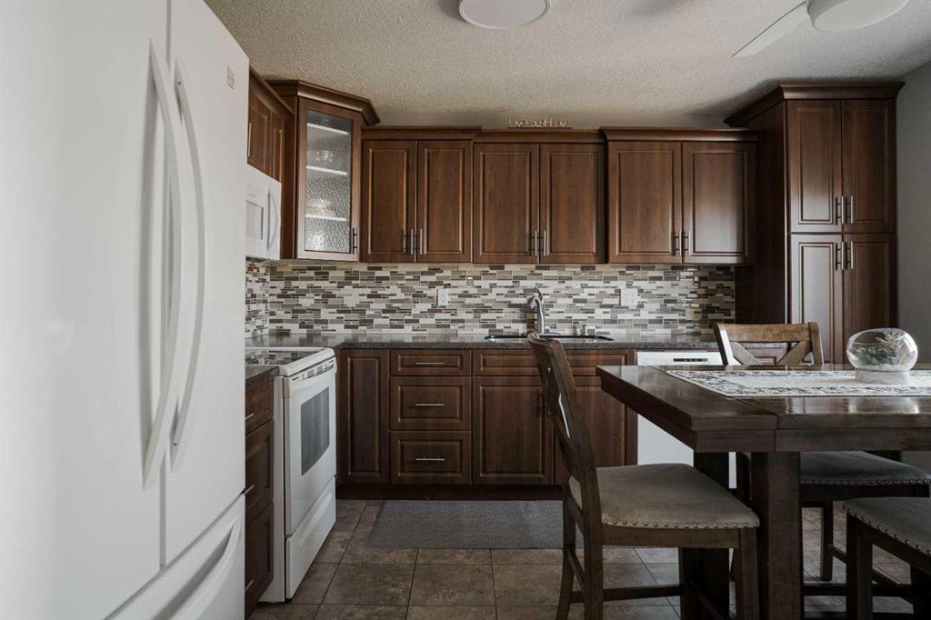 Picture of 170 Fullerton Drive , Fort McMurray Real Estate Listing