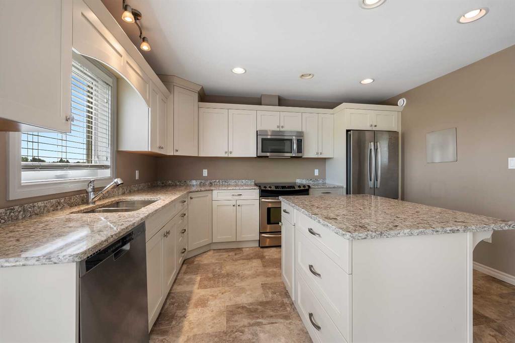 Picture of 315, 4321 32 Street , Lloydminster Real Estate Listing
