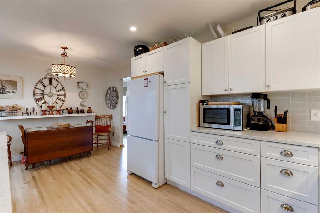 Picture of 1333 Rosehill Drive NW, Calgary Real Estate Listing