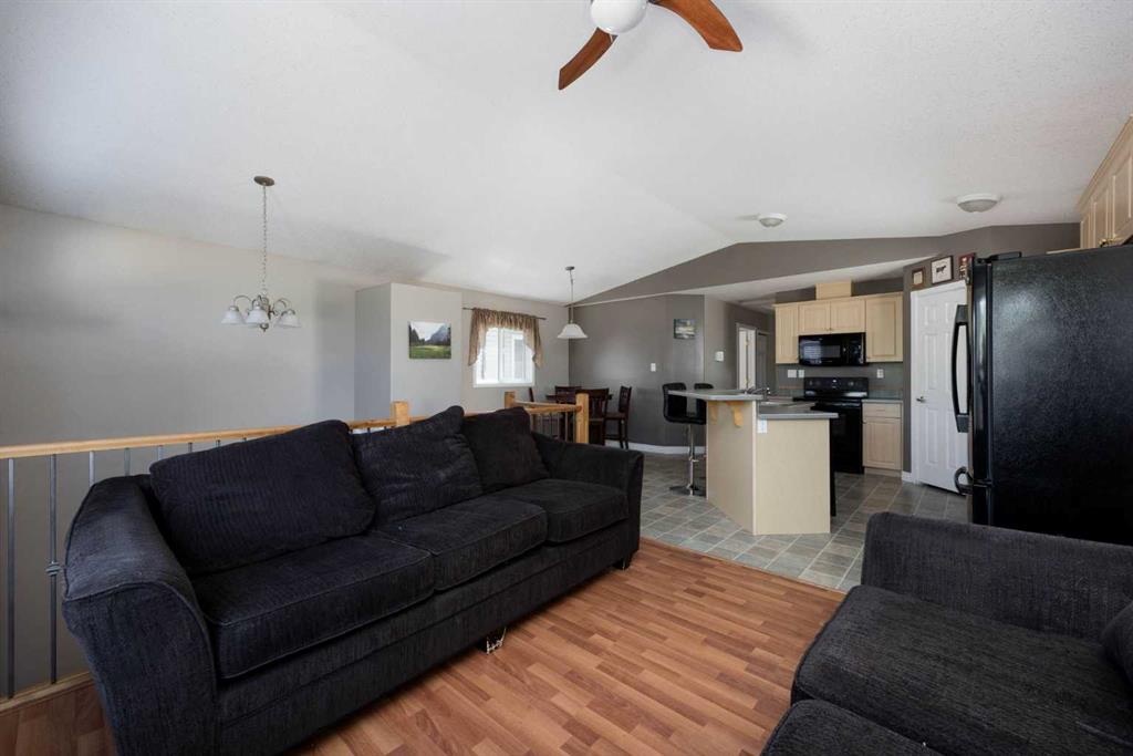 Picture of 145 Leitner Gate , Fort McMurray Real Estate Listing