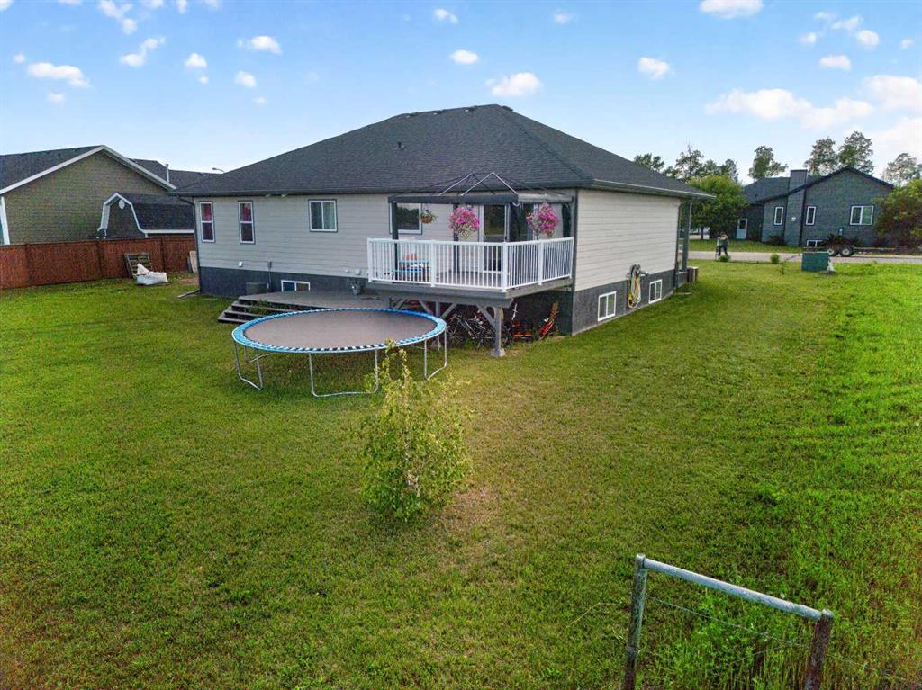 Picture of 10705 110 Street , La Crete Real Estate Listing