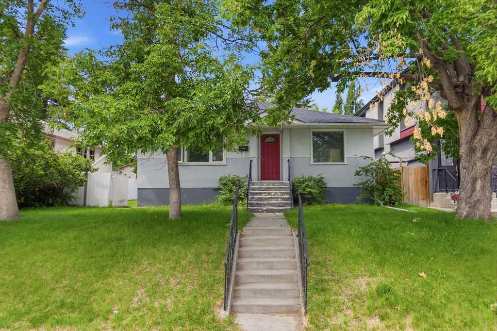 Picture of 2219 35 Street SW, Calgary Real Estate Listing