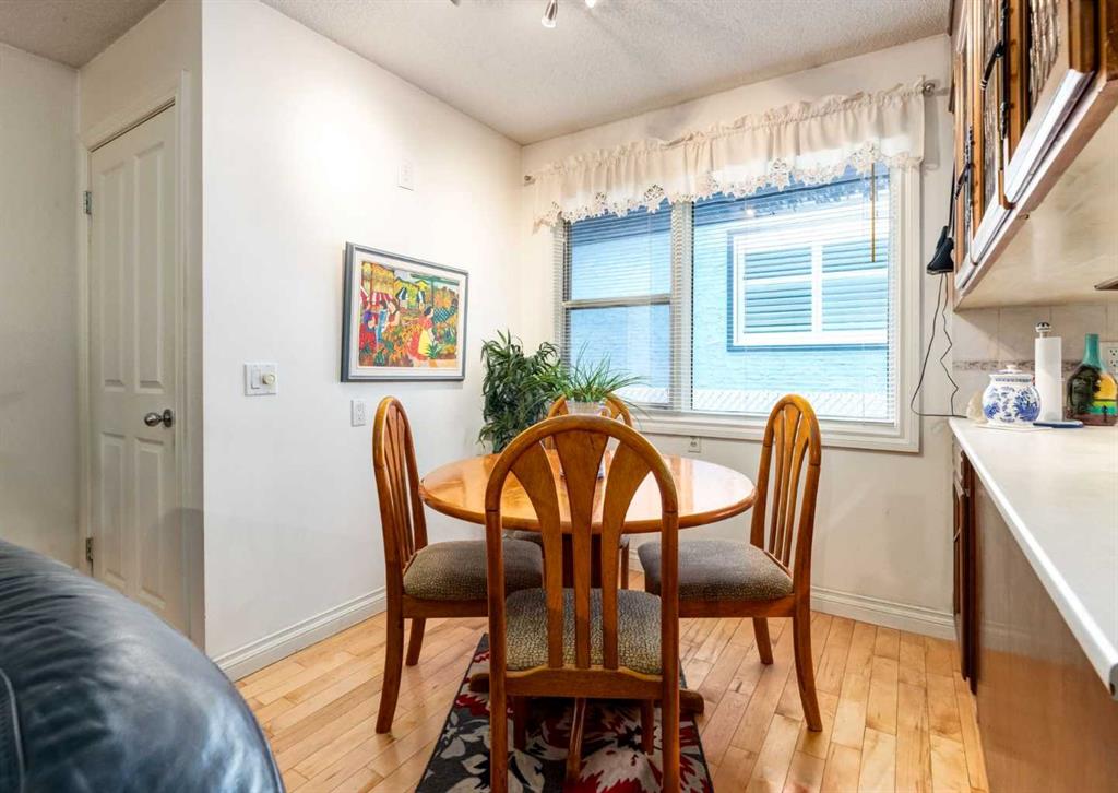 Picture of 7311 Silver Mead Road NW, Calgary Real Estate Listing