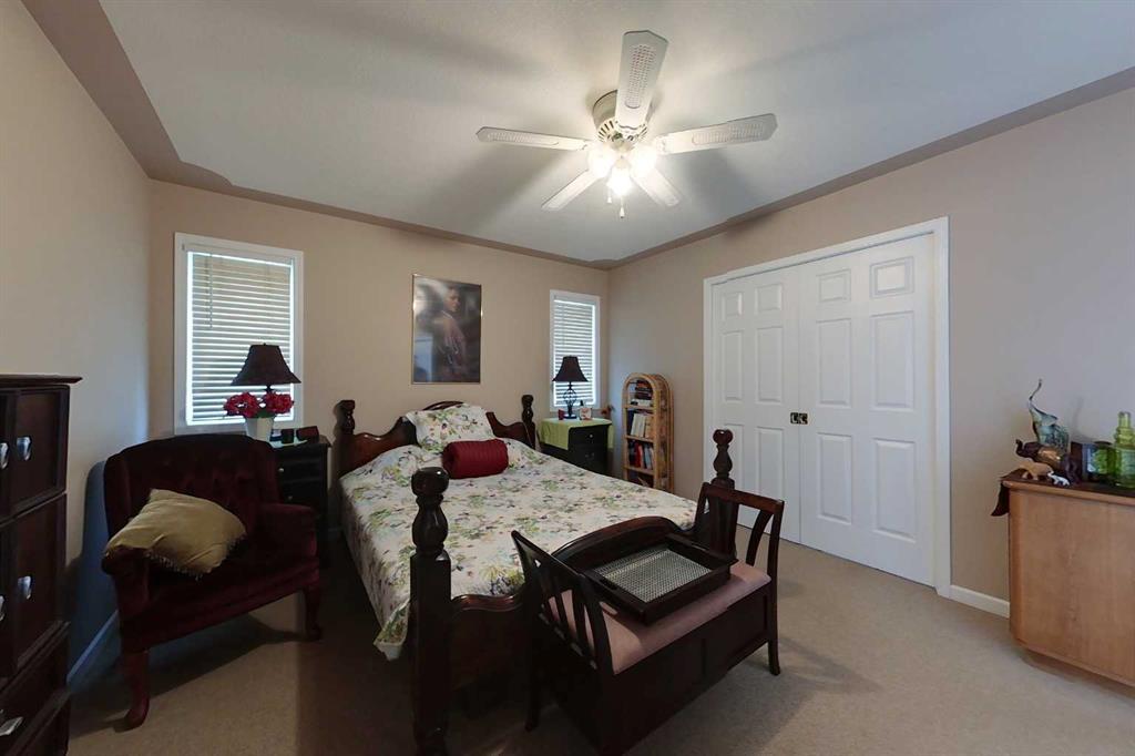 Picture of 735021 Range Road 80  SW, Canyon Creek Real Estate Listing