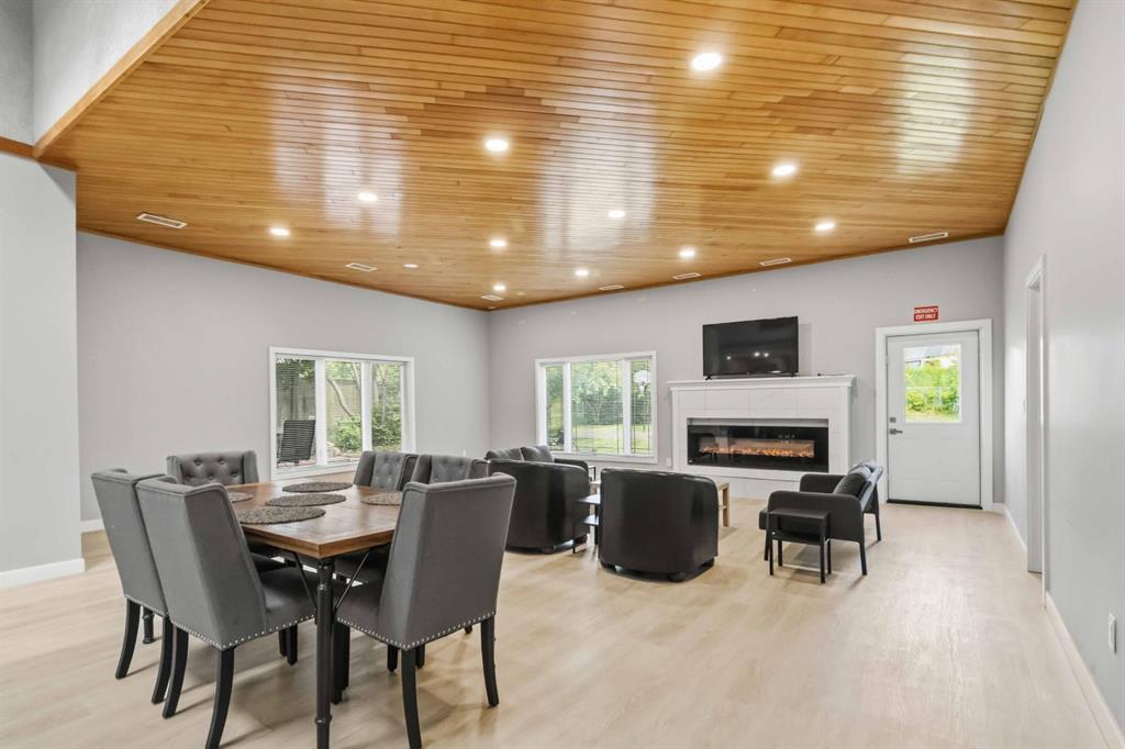 Picture of 98 Hill Drive , Fort McMurray Real Estate Listing