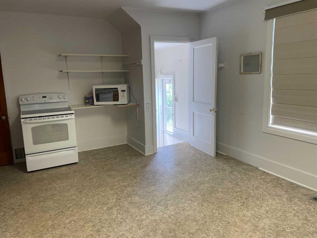 Picture of 810034 RGE RD 21A  , Rural Fairview No. 136, M.D. of Real Estate Listing