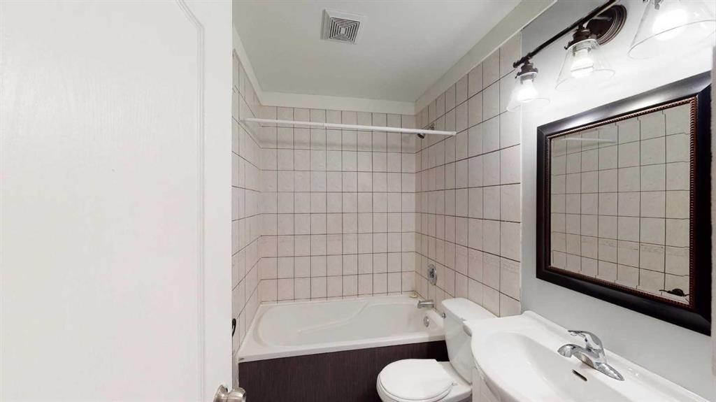 Picture of 4 Mcleod Street , Fort McMurray Real Estate Listing