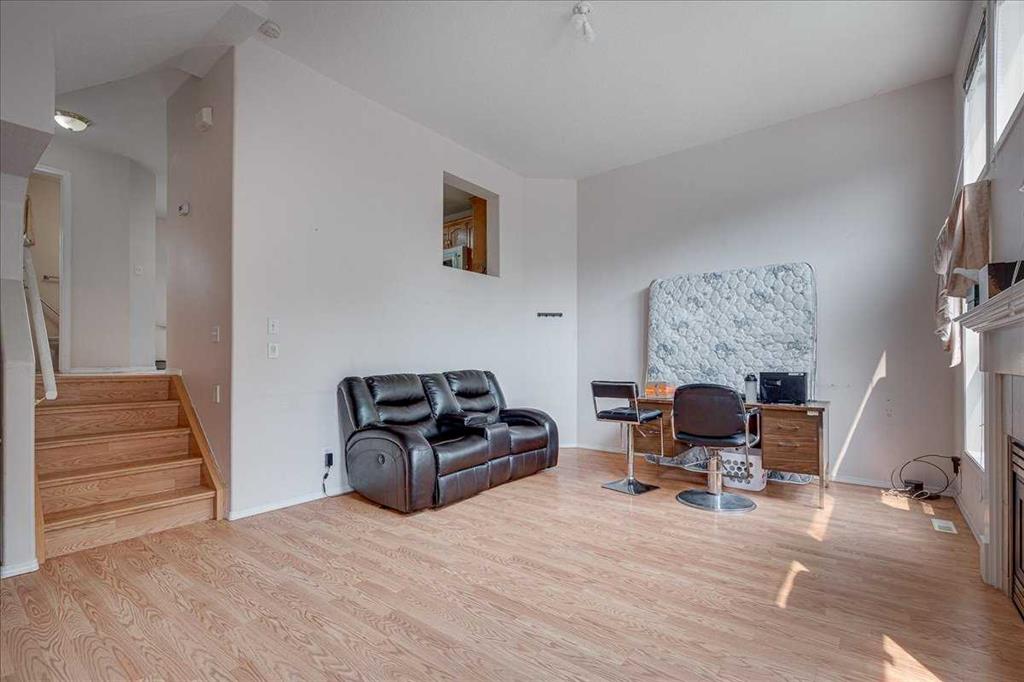 Picture of 13 Kerry Wood Mews , Red Deer Real Estate Listing