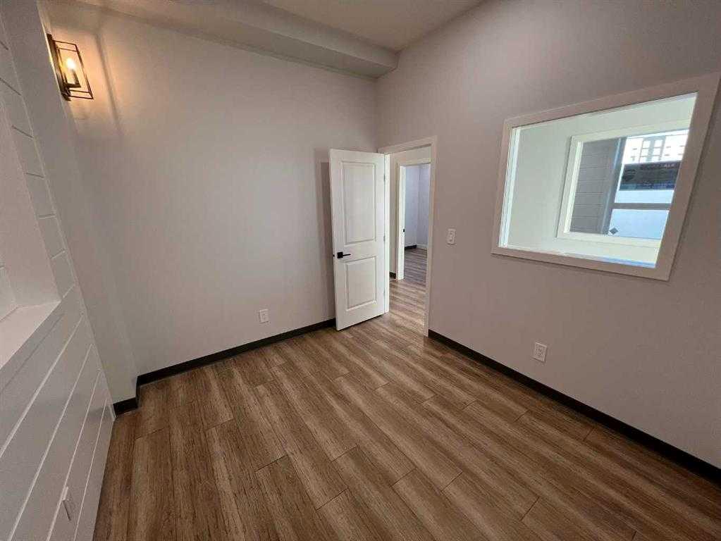 Picture of 101, 11706 104 Avenue , Grande Prairie Real Estate Listing