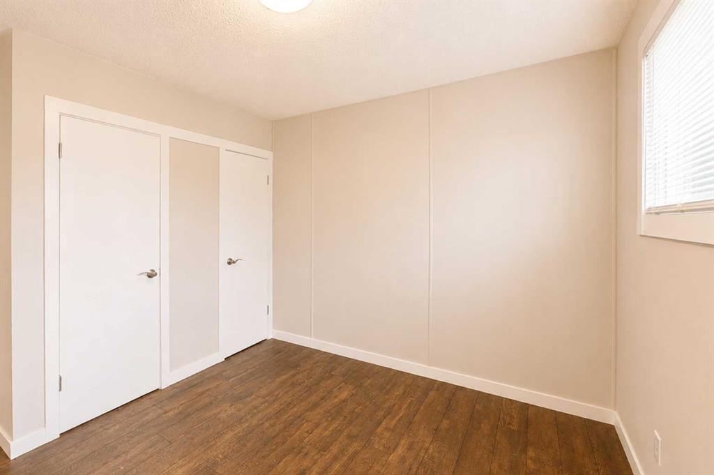 Picture of 302 Terrace Park , Red Deer Real Estate Listing