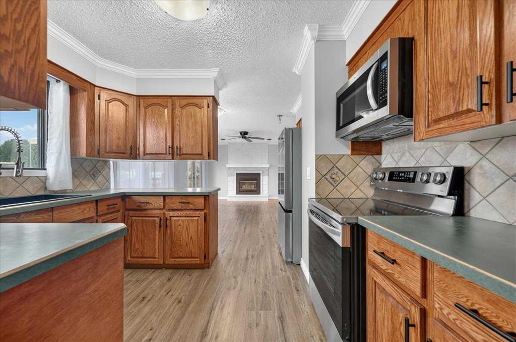 Picture of 1614 Harrison Street , Crossfield Real Estate Listing