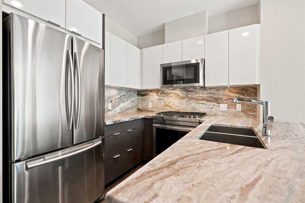 Picture of 554 Riverfront Lane SE, Calgary Real Estate Listing