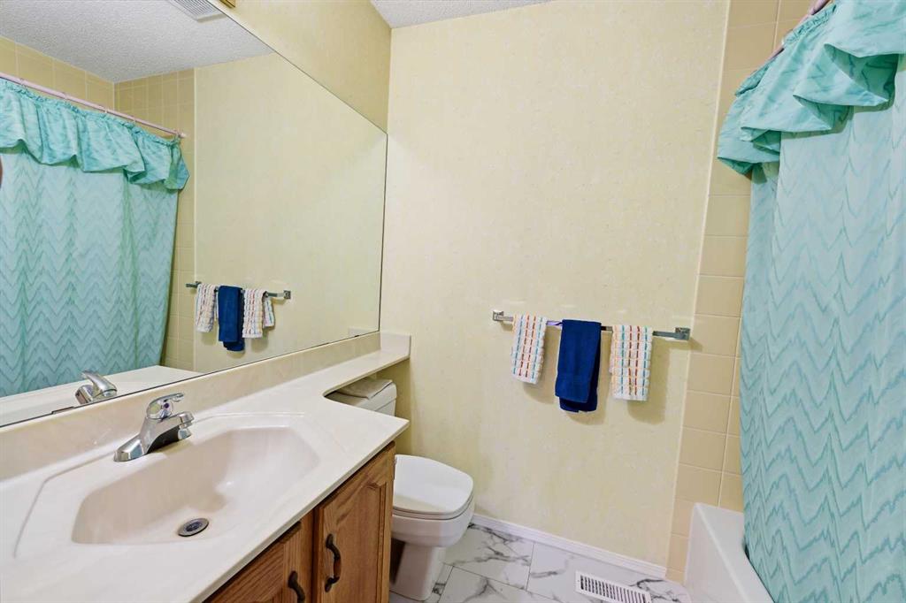 Picture of 75 Arbour Ridge Way NW, Calgary Real Estate Listing
