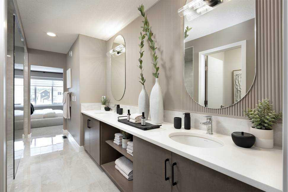 Picture of 29 Wolf Hollow Common SE, Calgary Real Estate Listing