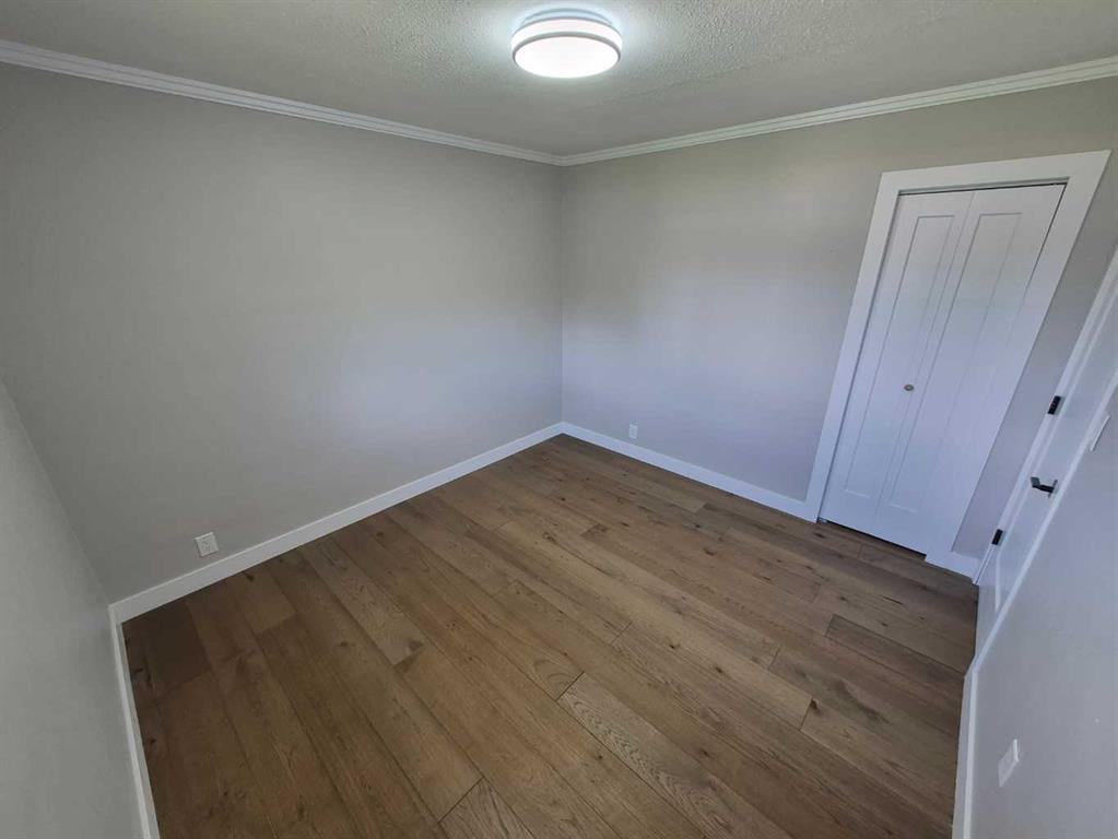 Picture of 4931 54 Avenue , Taber Real Estate Listing