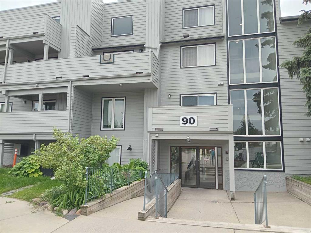 Picture of 4172, 90 Glamis Drive SW, Calgary Real Estate Listing