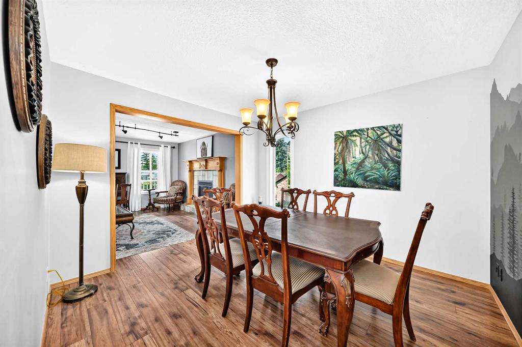 Picture of 107 2A Avenue NW, Diamond Valley Real Estate Listing